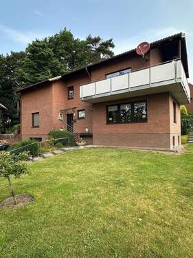 Aussenansicht - Großzügiges Wohnhaus mit vielen Möglichkeiten!