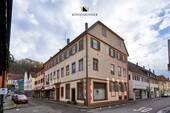 stattlich dominante Ecke - 