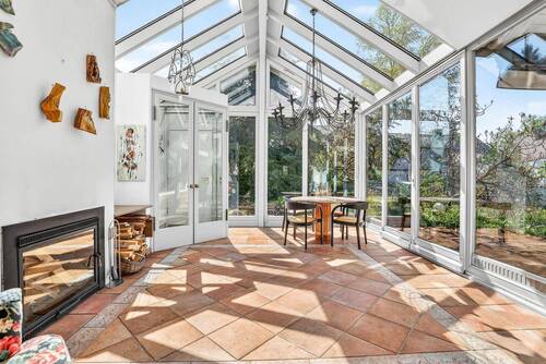 Wintergarten mit Kamin - 