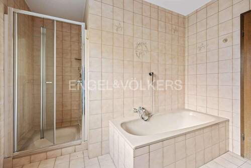 Badezimmer Erdgeschoss - 