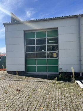 4 Außenansicht Rolltor - Grundstück in Glauburg zum Kaufen