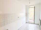 Küche mit Zugang zum Balkon - 