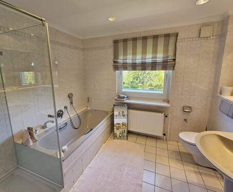 Bad.jpg - Einfamilienhaus mit 95,00 m² in Bad Oldesloe zur Miete