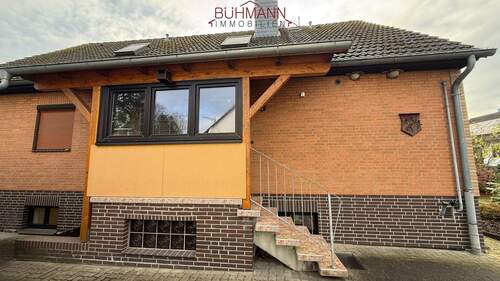 Hauseingang - Einfamilienhaus mit 160,00 m&sup2; in Neustadt am Rübenberge zum Kaufen