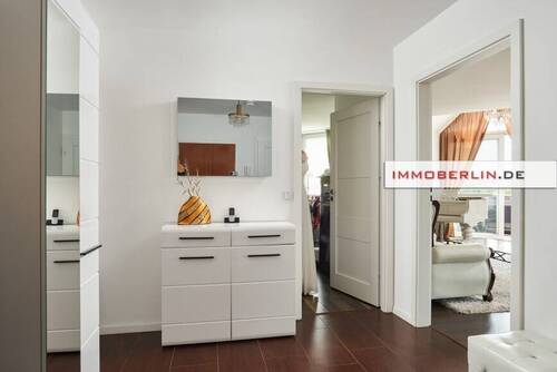 2 - 3 Zimmer Etagenwohnung in Berlin