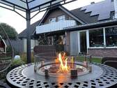 Feuertisch auf Terrasse - 