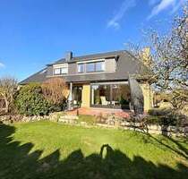 Gepflegtes und großzügiges Ein-Zweifamilienhaus in toller Lage von Weyhe-Erichshof