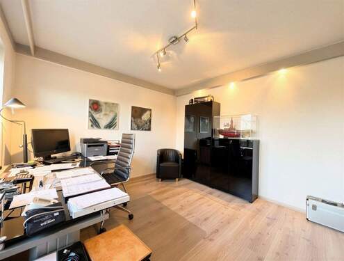 Arbeitszimmer Bild 2 - 