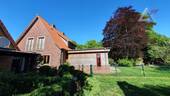 rückwärtige Ansicht - 8 Zimmer Einfamilienhaus in Uplengen / Remels