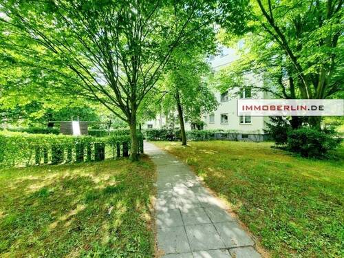 02 - 3 Zimmer Etagenwohnung zum Kaufen in Berlin / Staaken