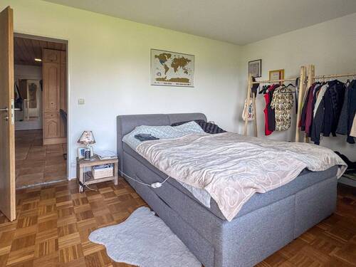 Schlafzimmer - Etagenwohnung mit 80,00 m&sup2; in Stephanskirchen zur Miete