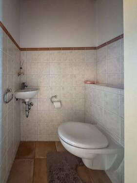 WC - 