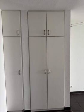 Dielen-Einbauschrank - 