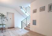 Treppenhaus - 4 Zimmer Etagenwohnung zum Kaufen in Düsseldorf