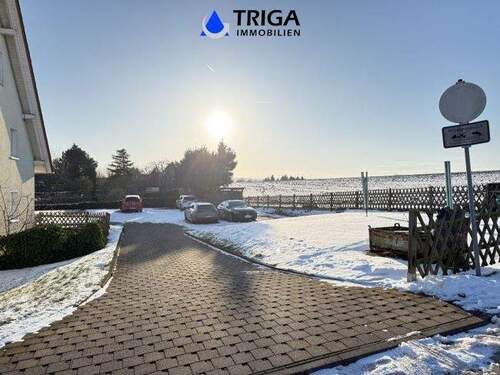 Bild 3 - 2 Zimmer Mehrfamilienhaus, Wohnhaus in Urbach