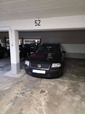 Tiefgaragenstellplatz - 
