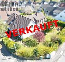 Freistehendes 1-2 Familienhaus mit großem Grundstück in ruhiger Lage von Menden-Platte Heide