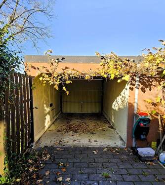 Garage - 6 Zimmer Reihenendhaus in Reinfeld