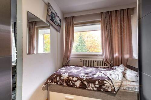 Schlafzimmer - 1 Zimmer Etagenwohnung in München