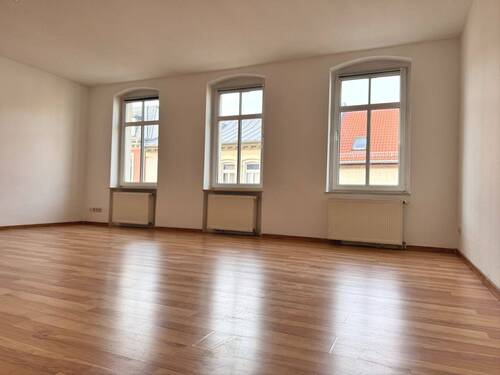 Wohnzimmer - Etagenwohnung mit 91,00 m&sup2; in Gera zur Miete