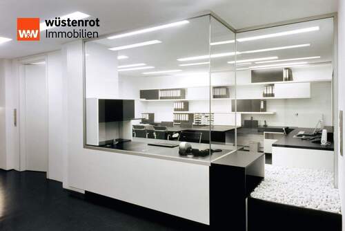 Haus innen - 3 Zimmer Einfamilienhaus zum Kaufen in Krailling