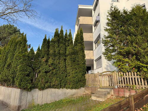 Hausansicht Eingang Garten - 