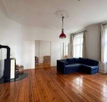 Wunderschönes Friedenau: 2,5 Zimmer-Altbauwohnung mit vielen originalen Details und Kaminofen - Berlin