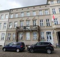 Großzügige 4 Zimmer-Dachgeschosswohnung am Pfaffenteich zu mieten! - Schwerin Paulsstadt