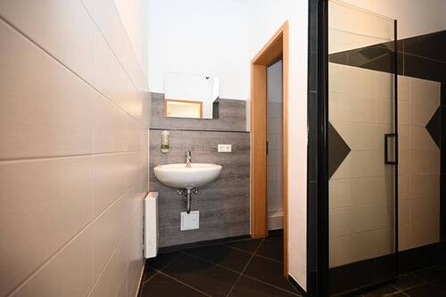 Separates WC... - 