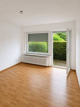 Bild 2 - 2 Zimmer Etagenwohnung zur Miete in Esslingen am Neckar