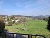 Blick vom Eingang.jpg - 6 Zimmer Bungalow zum Kaufen in Weinheim