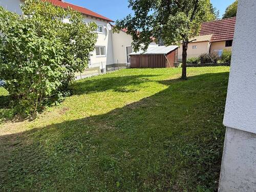 Der Garten hinter den Garagen - 