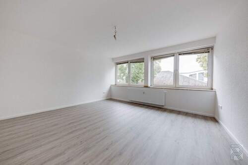 1. OG Wohnung rechts - Wohnzimmer - 