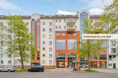 2 NEU - 2 Zimmer Etagenwohnung zum Kaufen in Berlin