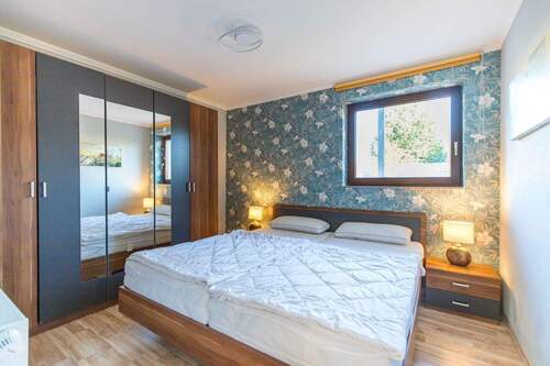 Zweifamilienhaus EG - Schlafzimmer 2 - 