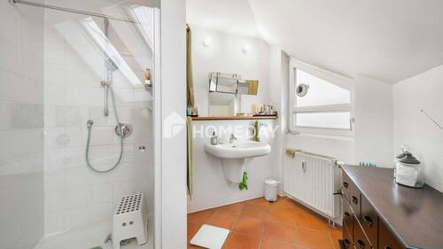6. OG Badezimmer 1 - 