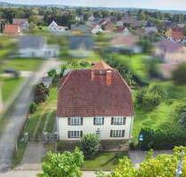 Großzügiges Mehrfamilienhaus mit Geschichte, 3 Wohnungen und großem Garten - Nauen Wustermark