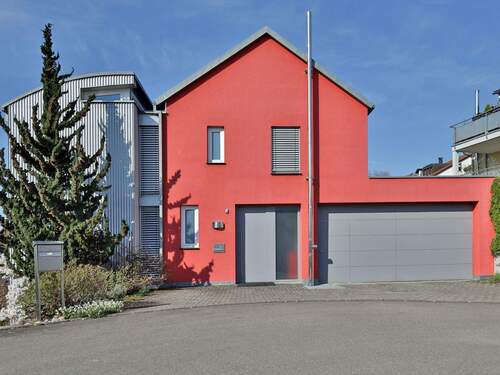 Bild 2 - 7 Zimmer Einfamilienhaus zum Kaufen in Waldenbuch