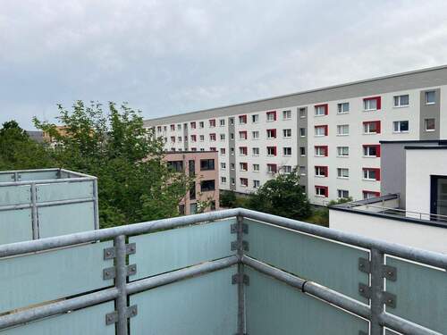 Balkon - Blick nach Südwesten - 