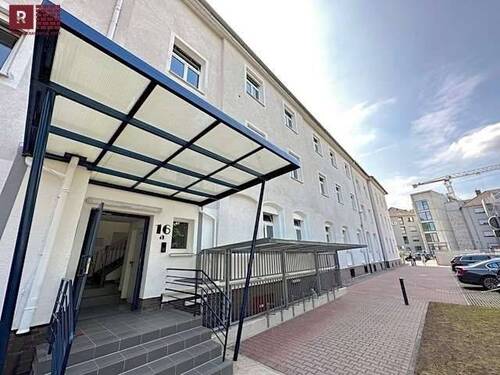 Haus - Schöne Büroetage ca. 170m² nähe Messe zum schmalen Preis!