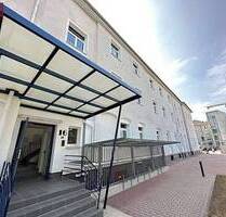 Schöne Büroetage ca. 170m² nähe Messe zum schmalen Preis! - Frankfurt am Main Gallus