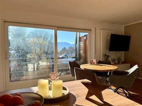 Blick aus der Küche - 3 Zimmer Etagenwohnung zum Kaufen in Murnau a. Staffelsee