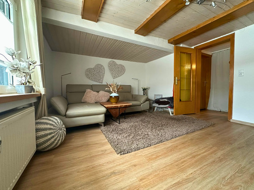 Wohnzimmer Hauptwohnung Erdgeschoss - 