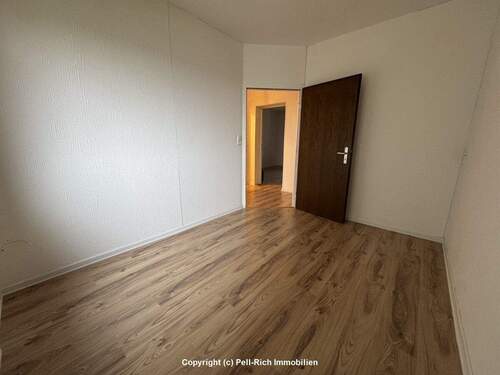 Kinderzimmer/Büro - 