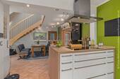 Offene Küche (12,98m²) mit Kochinsel ... - 