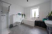 Badezimmer - Etagenwohnung mit 75,00 m² in Wassenberg zum Kaufen
