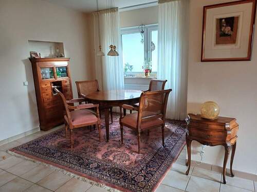 Wohnzimmer - Essbereich - 5 Zimmer Mehrfamilienhaus, Wohnhaus in Homburg