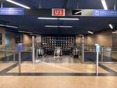 U-Bahn 3 (12 Fahrtmin. entfernt) - 