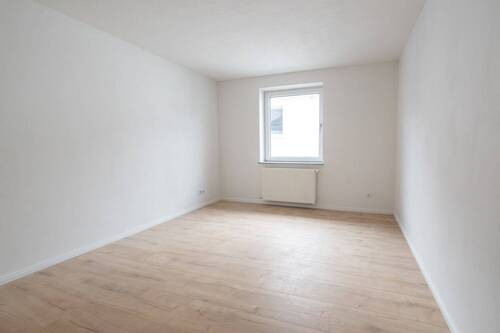 Zimmer Wohnung Vorderhaus - 