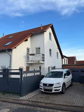 gepflegte Doppelhaushälfte - 